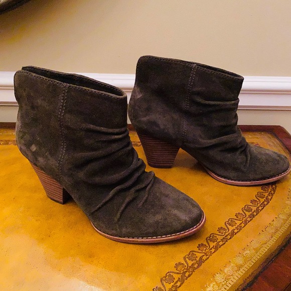 SPLENDID Womens Smoke Green Ruched Rodeo Almond Toe Stack Heel Leather Boots NEW - Picture 3 of 8